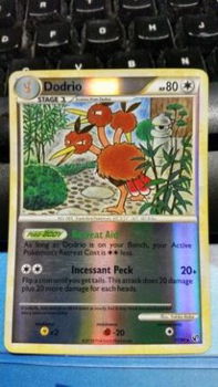 DODRIO Rare 11/90 (reverse foil) HS Undaunted nearmint - 1