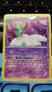 Gardevoir RC10/RC25 BW Legendary Treasures - 1