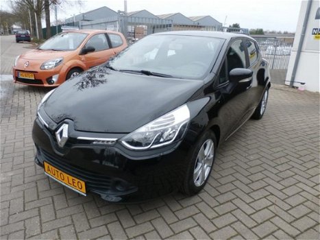 Renault Clio - 0.9 TCe 66KW EXPRESSION *AIRCO - NAVI - 1