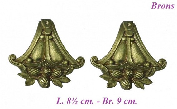 === 2 Art Deco ornamenten = brons = oud === 28462 - 1