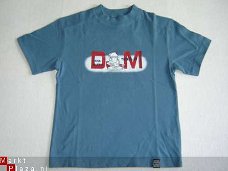 T-Shirt  D M print  maat 140  Rafblauw