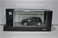 Volkswagen Vw Golf 4 doors zwart 1:43 Herpa - 4 - Thumbnail