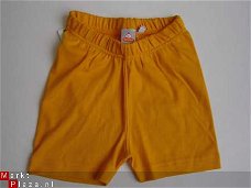 Nieuw !!  Beebies  Tricot  short  maat 68