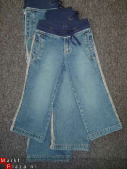 Nieuw Meisjes JEANS maat 146 - 1