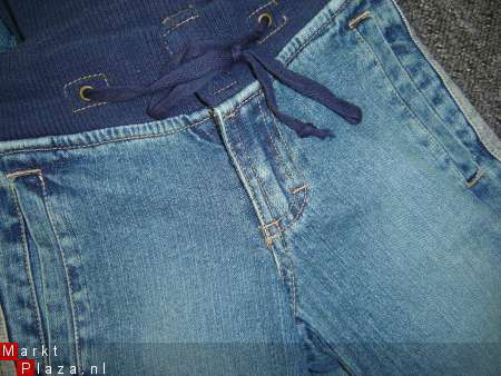 Nieuw Meisjes JEANS maat 146 - 2