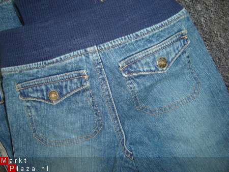 Nieuw Meisjes JEANS maat 146 - 4