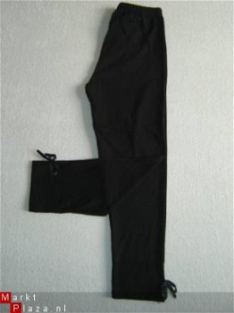 Mooie (git)zwarte legging met strikjes maat 4 - 1