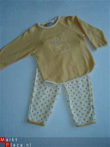 Nieuwe  Feetje Meisjes tricot pyjama  maat 74 of 80 Geel