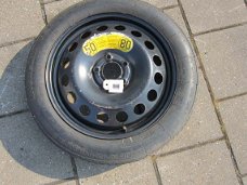 Thuiskomer 17 inch (866)