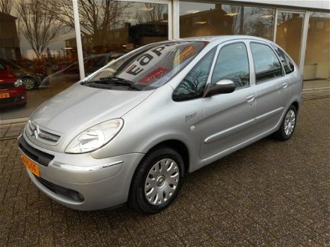 Citroën Xsara Picasso - 1.8-16V Image - 1