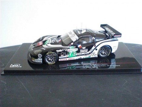 Chrevrolet Corvette C6R. Le Mans 2010 zwart / wit NO 73 1:43 Ixo - 2