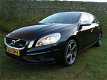 Volvo V60 - T3 R-DESIGN BUSINESS-PRO/NAVI/PDC.V+A/18