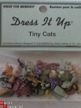dress it up tiny cats - 1