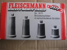 fleischmann brugpijlers in ovp 3171 (grijs)