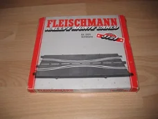 fleischmann chicane in ovp 3121 (grijs)