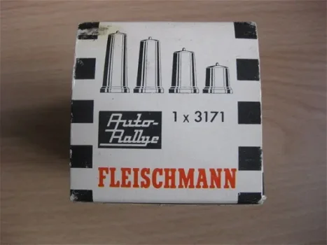 fleischmann brugpijlers in ovp (geel) 3171 - 0