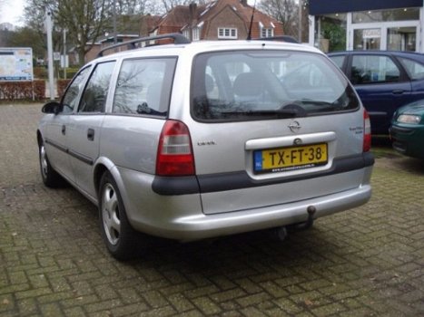 Opel Vectra Wagon - STATION1.8I-16V GL YOUNG - 1