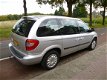 Chrysler Voyager - 2.4I SE LUXE 7-PERS - 1 - Thumbnail