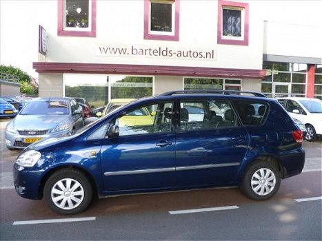 Toyota Avensis Verso - 2.0 16V VVT-I LUNA (7) - 1