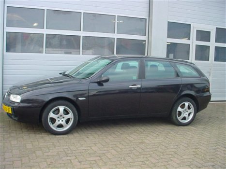 Alfa Romeo 156 Sportwagon - 1.8 T.SPARK 16V SPORTWAGON - 1