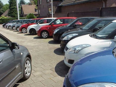 Suzuki Swift - 13 STUKS op voorraad vanaf 3999 bwj 2005 - 1