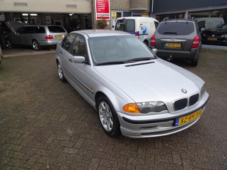 BMW 3-serie - 318I EXECUTIVE - 1