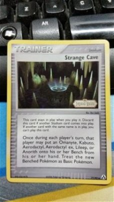 Strange Cave  77/92 (reverse) Ex Legend Maker