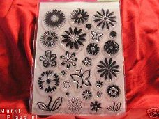 SCRAPPY CAT   clear stamps flowers en more