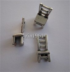 bedeltje/charm inboedel : stoeltje  - 16x6x8 mm