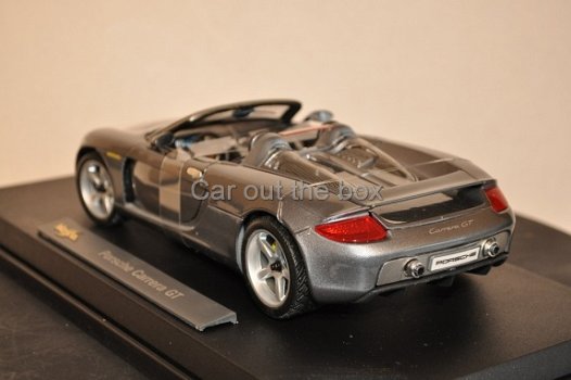 Porsche Carrera GT grijs 1:18 Maisto - 3