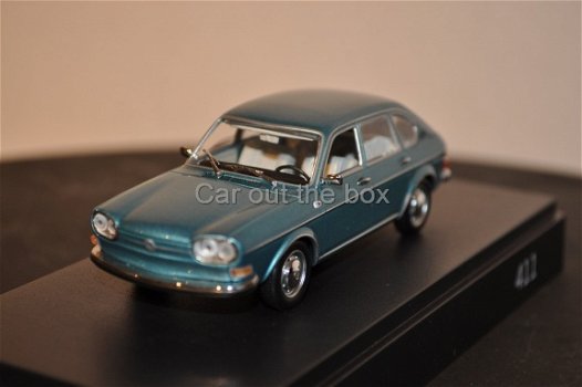 VW 411 1968 blauw 1:43 Minichamps - 1
