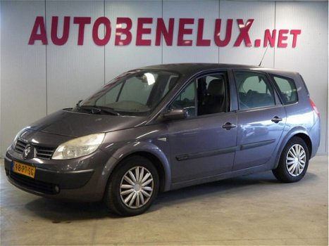 Renault Grand Scénic - 2.0 16V Dynamique Luxe - Navigatie - Automaat - 1