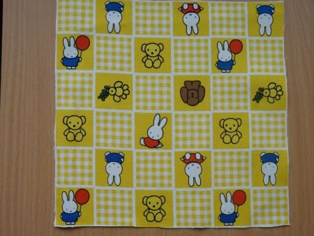 ** Quilt block / knutsellapje Nijntje patchwork geel - 1