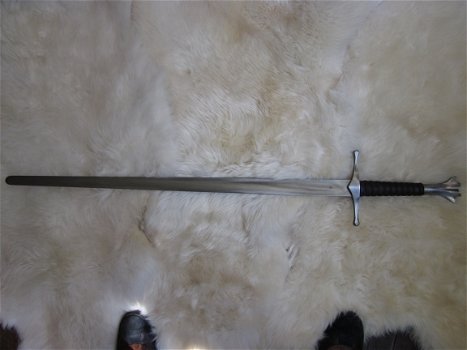 zwaard, zwaarden, swords, schwerter, dolk, middeleeuws, dragonheart - 4