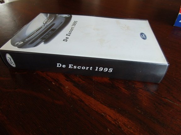 Videoband Ford Escort 1995. - Afbeelding 3
