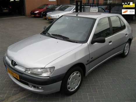 Peugeot 306 - 1.9 XRD - 1