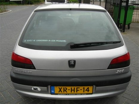 Peugeot 306 - 1.9 XRD - 1