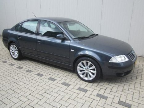 Volkswagen Passat - 1.9 TDI H5 in nieuwstaat - 1