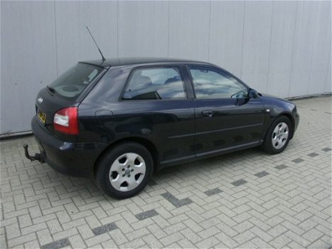 Audi A3 - 1.9 TDI Ambiente - 1