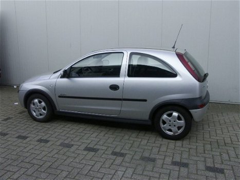 Opel Corsa - 1.4-16V Elegance met diverse opties - 1