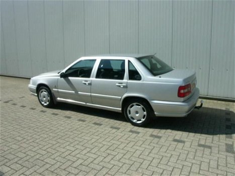 Volvo S70 - 2.4 Polar '00, 235000 KM, KEURIG NETTE YOUNGTIMER - 1