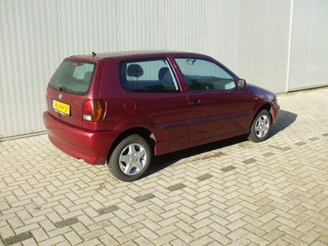 Volkswagen Polo - 1.4 - 1