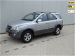 Kia Sorento - 2.4i EX Custom '03, 142000 KM, NIEUWE APK EN DISTRIBUTIE, YOUNGTIMER - 1 - Thumbnail