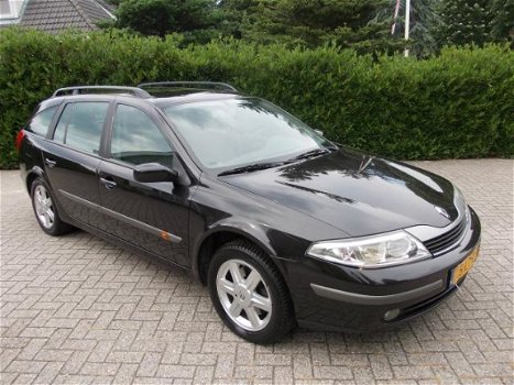 Renault Laguna Grand Tour - 1.6-16V Expression - 1