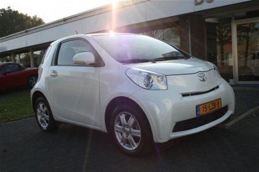 Toyota iQ - 1.0 VVTi Comfort | LEDER | - 1