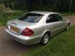 Mercedes-Benz E-klasse - 270 CDI Classic - 1 - Thumbnail