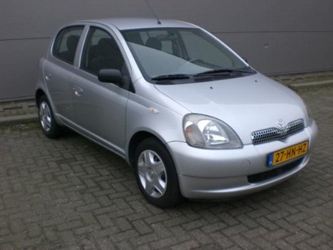 Toyota Yaris - 1.3-16V VVT-i Sol - 1