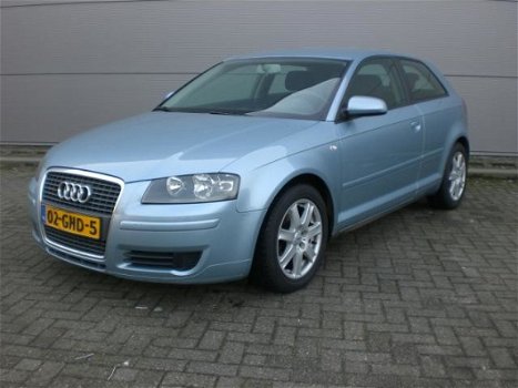 Audi A3 - 1.9 TDIe Attraction Business Edition - 1