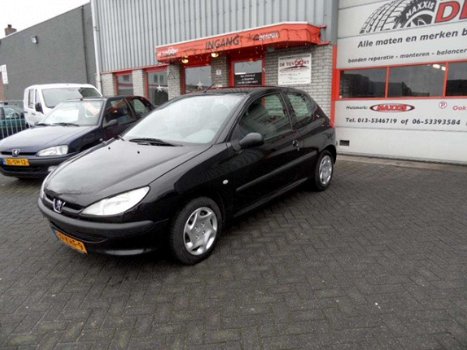 Peugeot 206 - 1.1 XN - 1