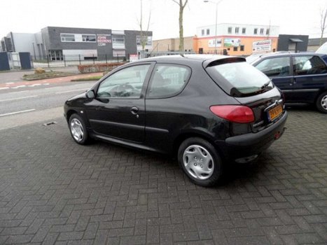 Peugeot 206 - 1.1 XN - 1